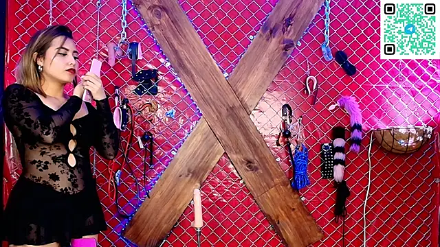 Chat XXX en directo de bellatrix_mistres_bdsm