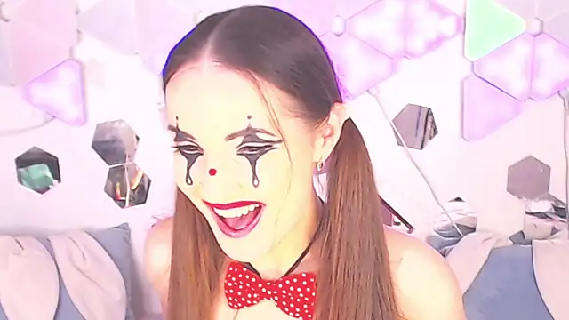 دردشة LexiKiss الجنسية المباشرة