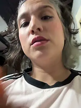 Chatroom XXX en direct de MysterySexx