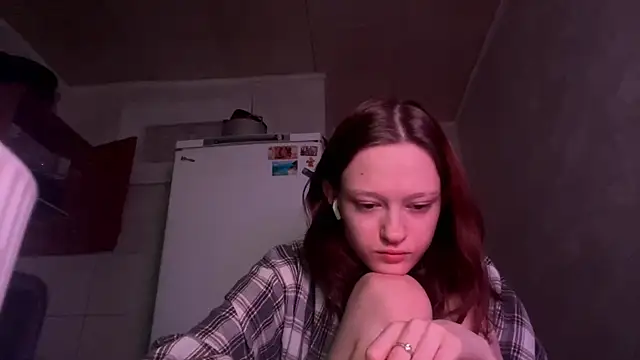 HousedMud's Webcam Show