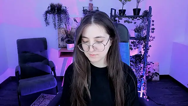 VirtuallVoyantのライブXXXチャット