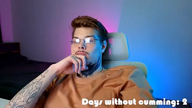 DENIS_HERE Chat XXX in diretta