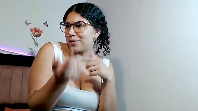 VANYXS live XXX chat