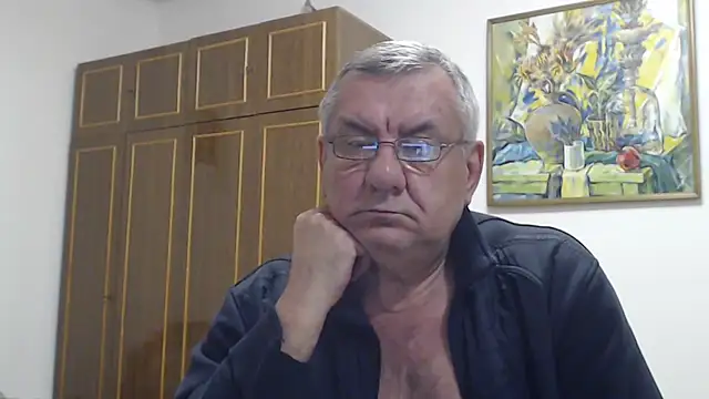 Show modela machomale3 na web-kameri