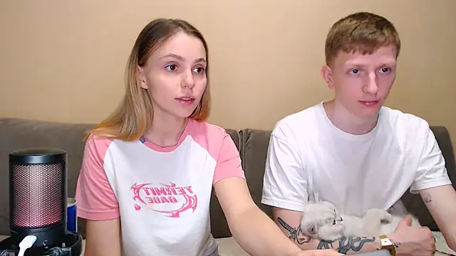 juliaanddima's Live XXX Chat