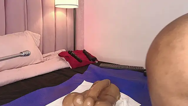 HallyBans Live XXX-Chat