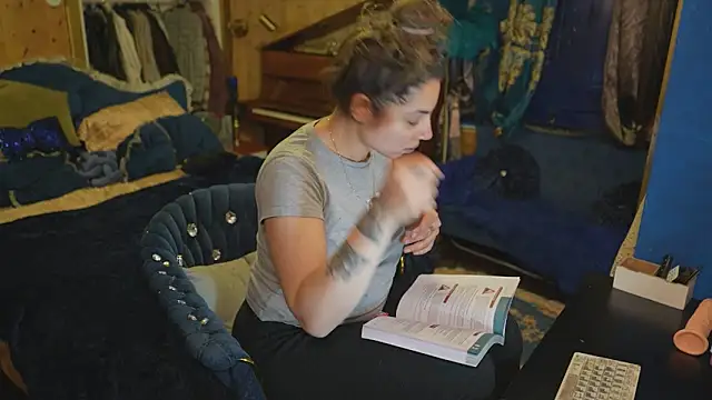 VanessaDoyle: онлайн-секс-чат