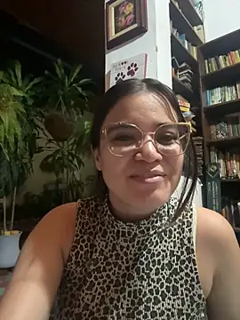 CamilaSofiia's Live XXX Chat