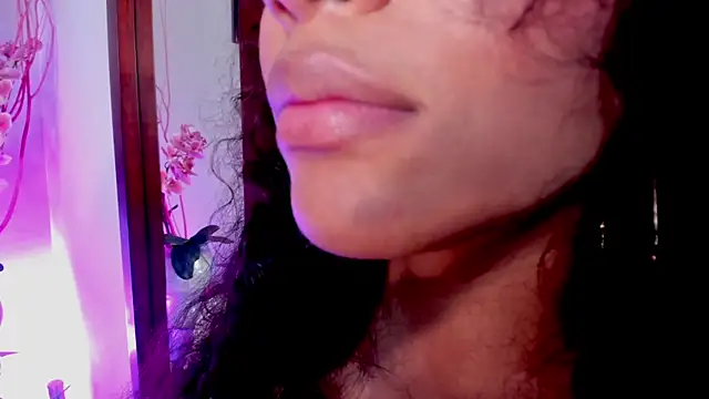 AntonellaHall_ 即時 XXX 聊天