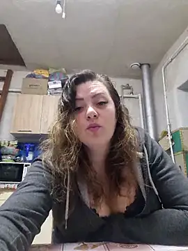 Chatroom XXX en direct de Jyleta