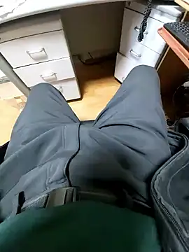 zxc9090zxc 在線直播表演