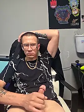 Hatchetwound6969's Webcam Show