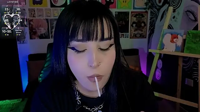 Yuhwan_ Chat XXX in diretta