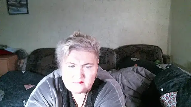 Lana555's Live XXX Chat