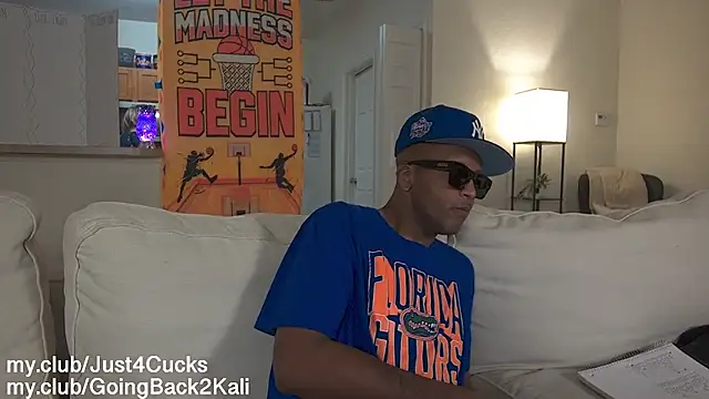 Chat XXX en directo de boomboomr00m