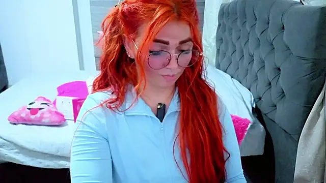 Alexatexa2929 Adlı Modelin Canlı XXX Sohbeti