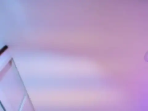 Jade-Naughty élő XXX-chatje