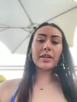 ximenacazalla 即時 XXX 聊天