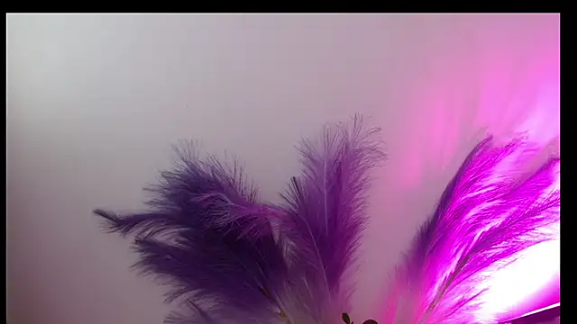 Queen_Rousee's Live XXX Chat