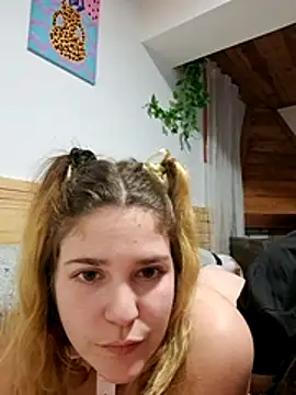 Dulcexpecado Adlı Modelin Canlı XXX Sohbeti