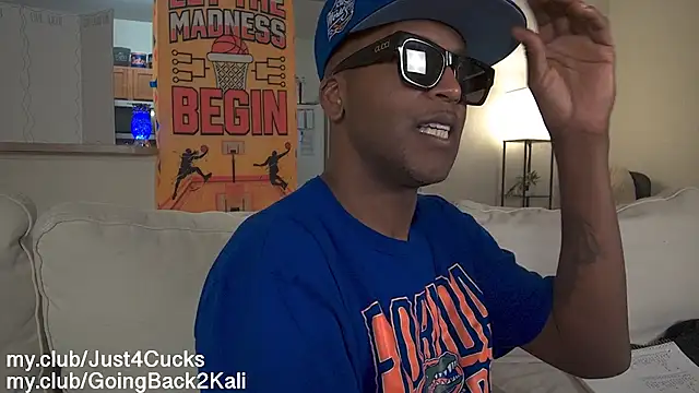 boomboomr00m's Live XXX Chat