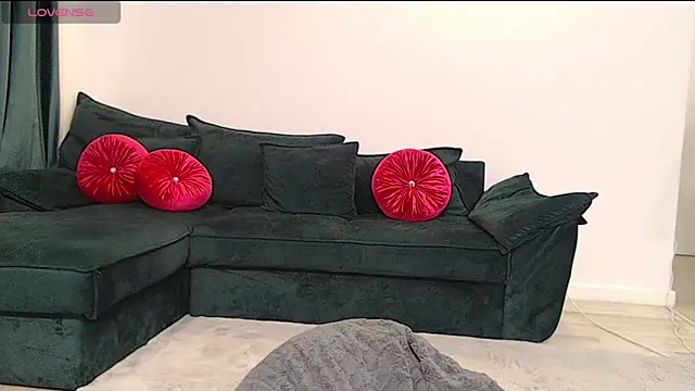 natasha-bigas' Live XXX Chat