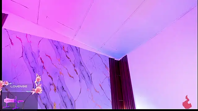 Emmiicute's Live XXX Chat