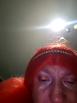 Webkamerová show MeskaKurwa1988