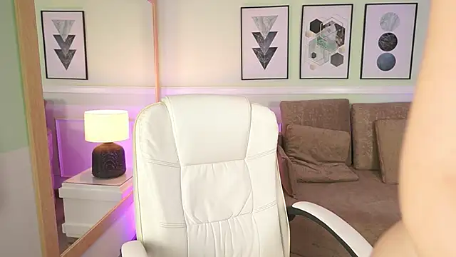 EmilyTurneer 现场XXX聊天