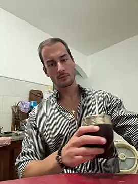 maximuss789のライブXXXチャット