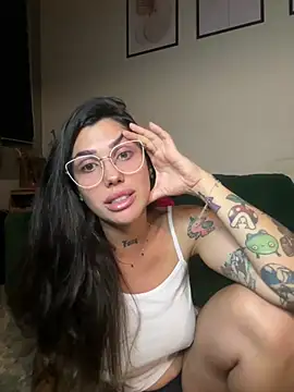 tiphanyarin Live XXX chat