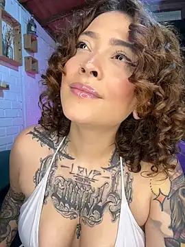 Anamaria___のライブXXXチャット