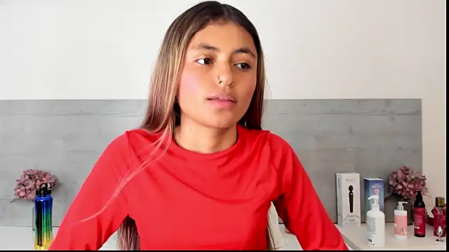 Živý XXX chat sunnyWhitee