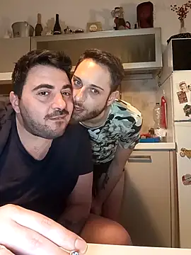 bear_skinny's Live XXX Chat