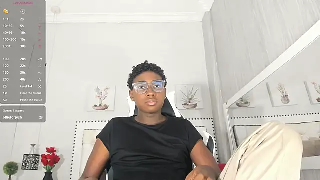 teylor_lovee – Live XXX-chat