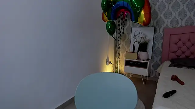 Zenith_glow's Live XXX Chat