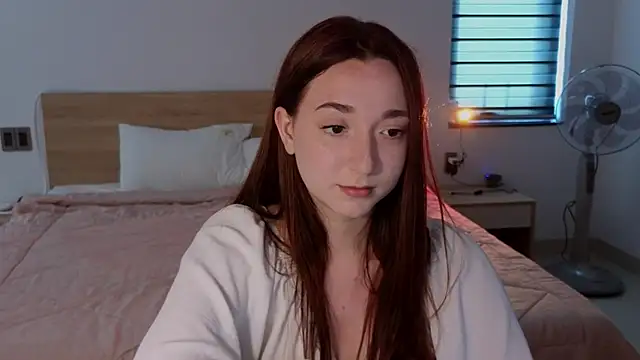 YasmineWest 即時 XXX 聊天