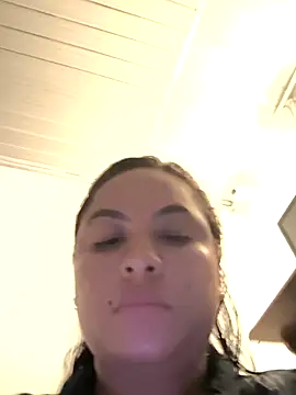 XXX chat uživo modela Francesca_ferrari