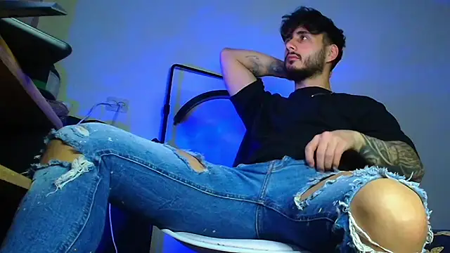 XanderCage99 Pertunjukan Webcam