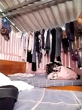 Hot_bitv Chat XXX in diretta