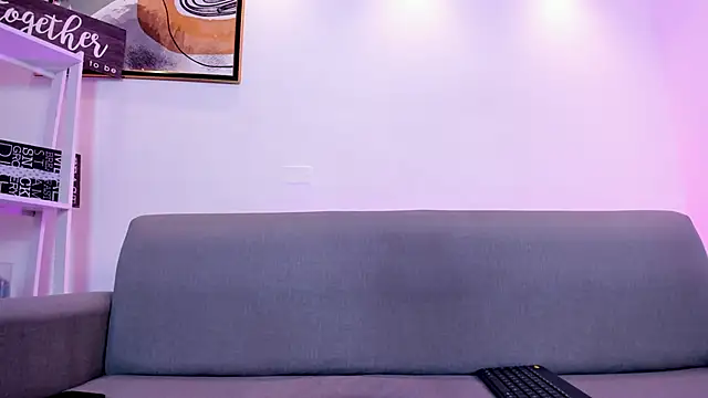 XXX chat uživo modela Saara_Corraless