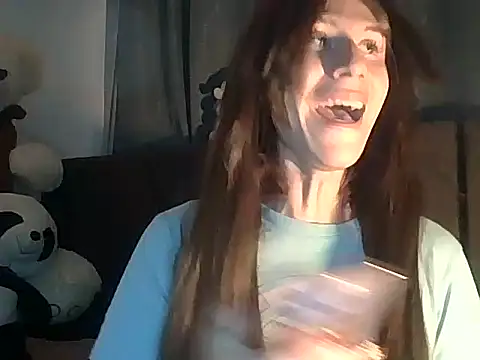 Yasmin_sexy Adlı Modelin Web Kamerası Şovu