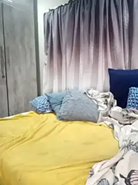 SQUITBOOTYのライブXXXチャット