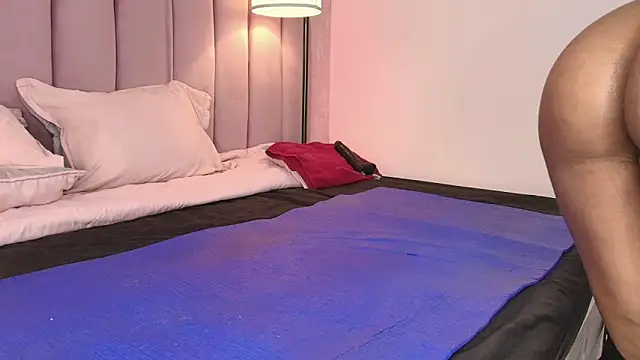 Živý XXX chat HallyBans