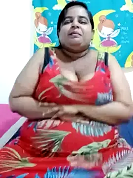 SusanaEshwar Chat XXX in diretta