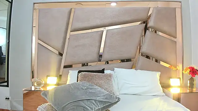 แชท XXX สดของ Kendal_Lane