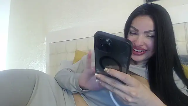 _Pamela_doll élő XXX-chatje