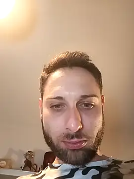 bear_skinny Adlı Modelin Web Kamerası Şovu