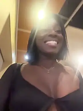 ZarahFerreira Show in webcam