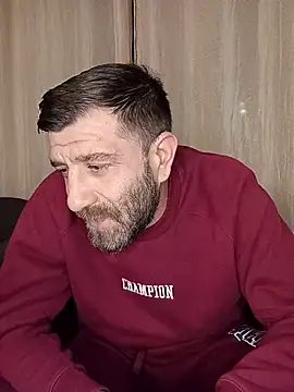 Alexdaniel89: διαδικτυακό σόου στην κάμερα